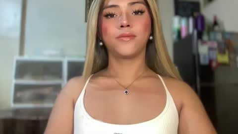 Miss Cali online show from 09.17.25