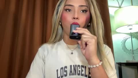 Miss Cali online show from 10.06.25