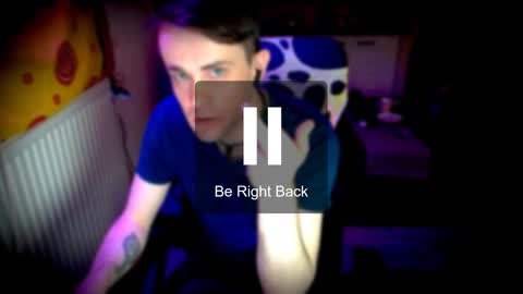 Snapshot of yyscript chatting on 12.17.24 online show from 12.17.24