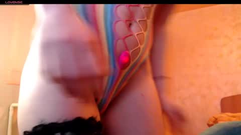 Snapshot of yzza_suave chatting on 02.11.25 yzza_suave online show from 02.11.25