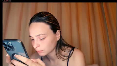 Snapshot of yzza_suave chatting on 06.18.26 yzza_suave online show from 06.18.26