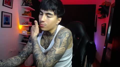 Snapshot of zac_muller1 chatting on 10.01.25 zac_muller1 online show from 10.01.25