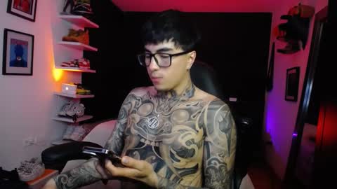 Snapshot of zac_muller1 chatting on 10.03.25 zac_muller1 online show from 10.03.25