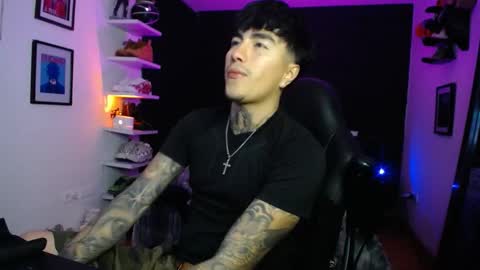 zac_muller1 online show from 12.14.25