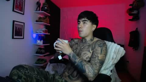 zac_muller1 online show from 04.11.26