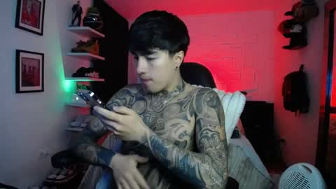 zac_muller1 online show from 05.15.26