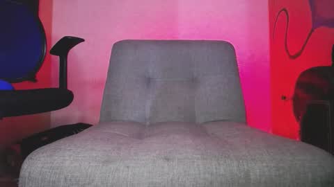 Snapshot of zac_watson chatting on 10.21.25 Zac Freelance model online show from 10.21.25