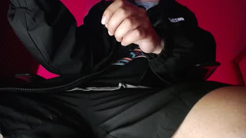 Snapshot of zac_watson chatting on 10.27.25 Zac Freelance model online show from 10.27.25