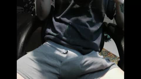 zach52590 online show from 11.10.25