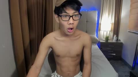 Snapshot of zack212003 chatting on 09.23.25 zack212003 online show from 09.23.25