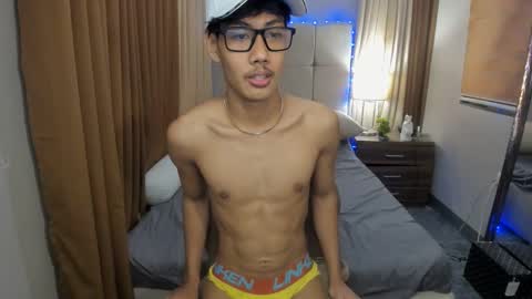 Snapshot of zack212003 chatting on 11.01.25 zack212003 online show from 11.01.25