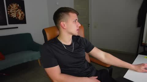 ZACK GILLIAN online show from 05.12.26