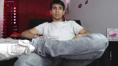 Snapshot of zack_xtreme chatting on 12.03.24 Xavi online show from 12.03.24