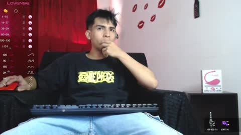 Snapshot of zack_xtreme chatting on 12.08.24 Xavi online show from 12.08.24