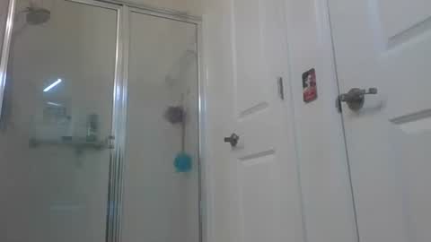 Snapshot of zaddypeg123 chatting on 09.21.25 zaddypeg123 online show from 09.21.25