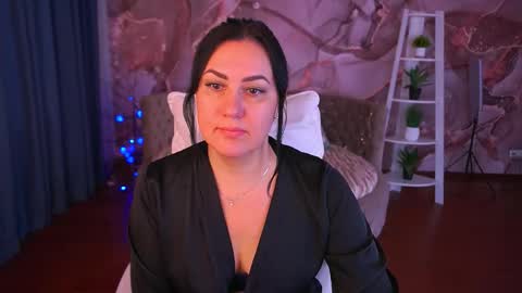 Zafiramoonn online show from 11.17.25