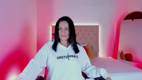 Snapshot of zafiro__brown chatting on 10.03.25 Zafiro Brown online show from 10.03.25