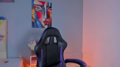 Zafiro Brown online show from 03.31.26