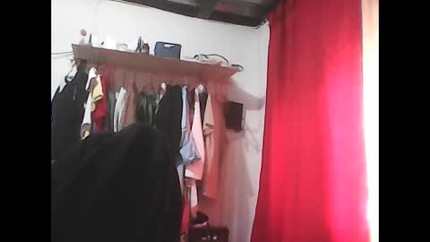 Zafiro online show from 11.28.25