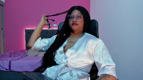 zahra_rose online show from 11.22.25