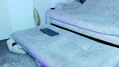 INSTAGRAM yormanfit7 online show from 09.24.25