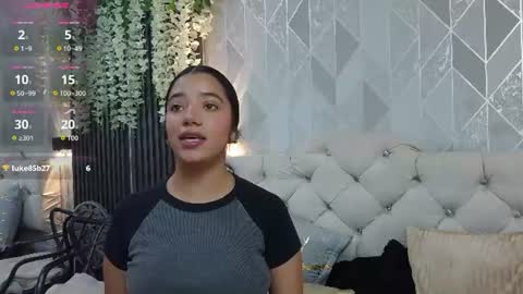Zaira Bonny online show from 08.05.26