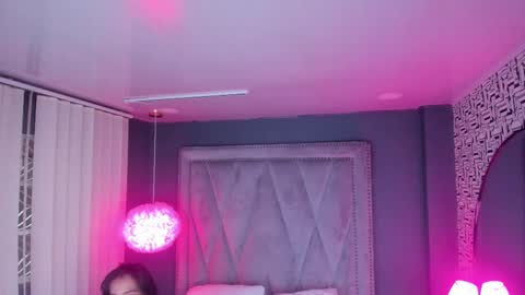 Snapshot of zaira_vera chatting on 09.16.25 zaira_vera online show from 09.16.25