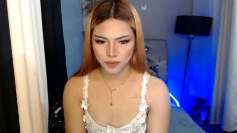 Snapshot of zairaaaaa chatting on 06.28.26 Zai online show from 06.28.26