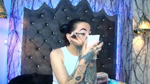   online show from 09.15.25