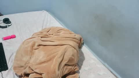 Snapshot of zandilez99 chatting on 04.04.26 zandilez99 online show from 04.04.26