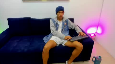 Snapshot of zane_belville chatting on 07.13.26 Zane Belville online show from 07.13.26