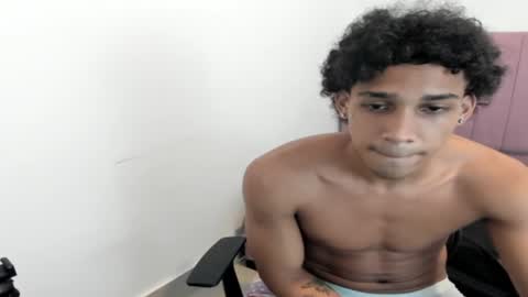 Snapshot of zanxley_ chatting on 01.06.25 zanxley_ online show from 01.06.25