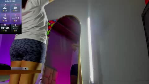 Snapshot of zaphiro__sky chatting on 02.23.26 zaphiro__sky online show from 02.23.26