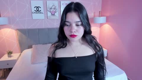 Zara Sweet  online show from 12.14.24