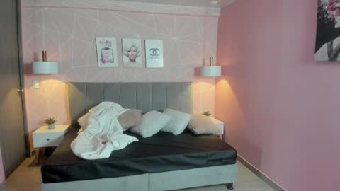 Snapshot of zara__sweet chatting on 10.16.25 Zara Sweet  online show from 10.16.25