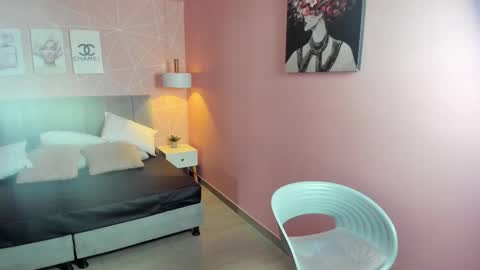 Zara Sweet  online show from 11.05.25