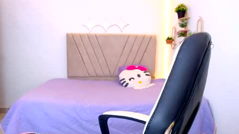 Snapshot of zara_cute18 chatting on 06.30.26 Zara online show from 06.30.26