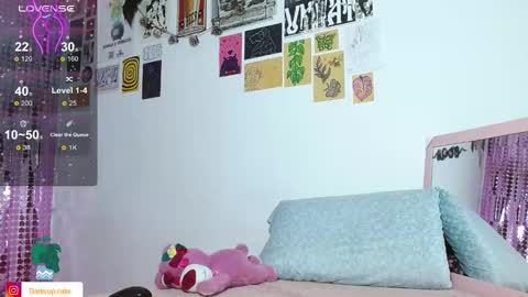 Zara Flores online show from 01.11.25