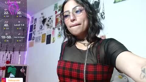 Zara Flores online show from 01.28.25