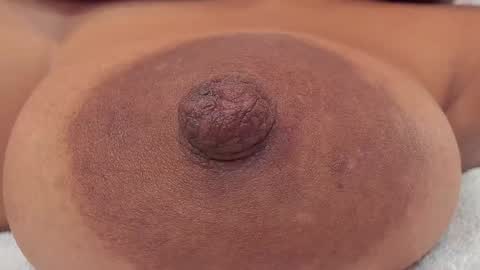 Snapshot of zara_lopez chatting on 12.20.24 zara lopez online show from 12.20.24