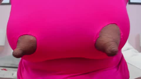 Snapshot of zara_lopez chatting on 02.28.25 zara lopez online show from 02.28.25