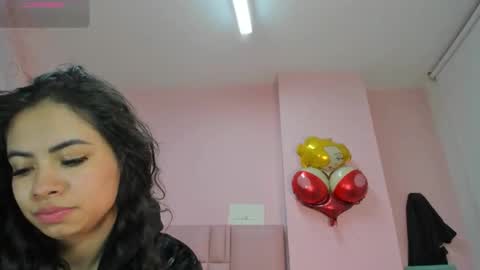 Zarah  online show from 10.08.25