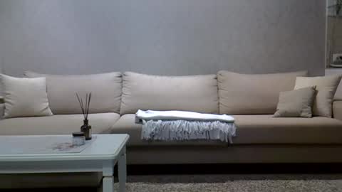 Zarina Swift online show from 02.13.25