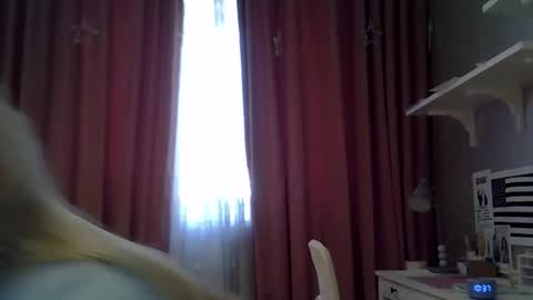 Zarina Swift online show from 09.25.25