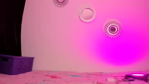 Zaritha Li online show from 11.14.25