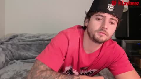 Snapshot of zaylanez chatting on 01.10.25 Zay lanez online show from 01.10.25