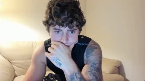 Snapshot of zaylanez chatting on 01.31.25 Zay lanez online show from 01.31.25