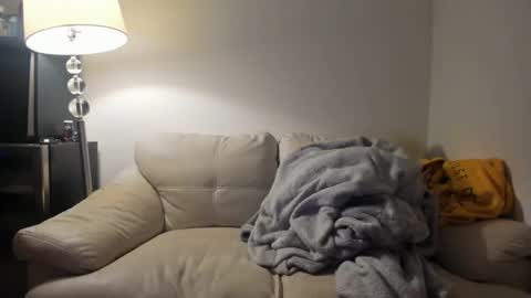 Snapshot of zaylanez chatting on 02.04.25 Zay lanez online show from 02.04.25