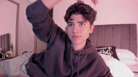 Hii im Zay.                 I save money for education. PVT Open. online show from 01.08.26