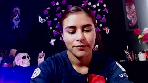 Snapshot of zayra_velisse01 chatting on 10.06.25 zaira velisse01 online show from 10.06.25